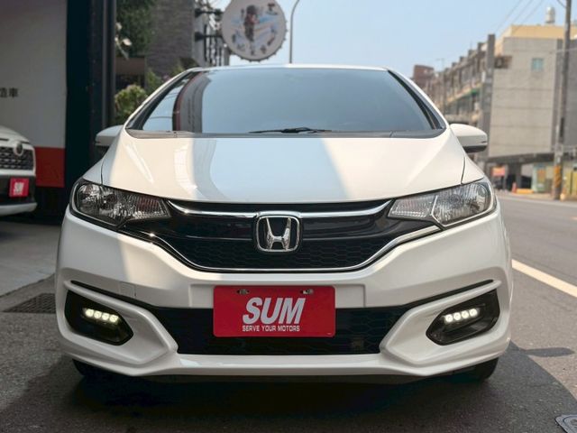 ⭕️原鈑件⭕️S版⭕️IKey⭕️LED感應頭燈⭕️多功能方向盤⭕️原廠導航⭕️側面安全氣囊⭕️駕駛模式選擇⭕️皮椅  第2張相片