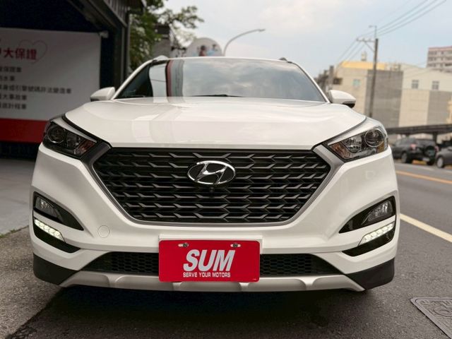 ⭕️尊貴版⭕️環景⭕️盲點⭕️電動天窗⭕️電動椅⭕️IKey⭕️LED感應頭燈⭕️CarPlay⭕️定速⭕️電動後視鏡  第2張相片