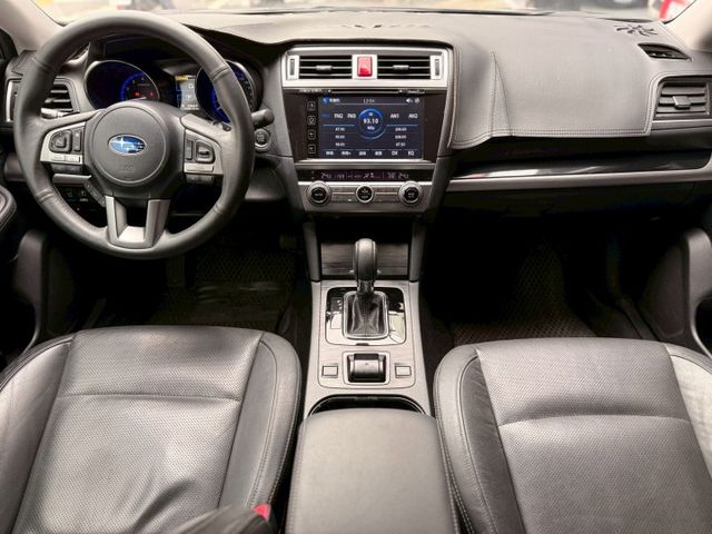 ⭕️原鈑件⭕️IKey⭕️電動天窗⭕️盲點偵測⭕️記憶電動椅⭕️電動尾門⭕️LED感應頭燈⭕️定速⭕️CP值高小休旅  第9張相片