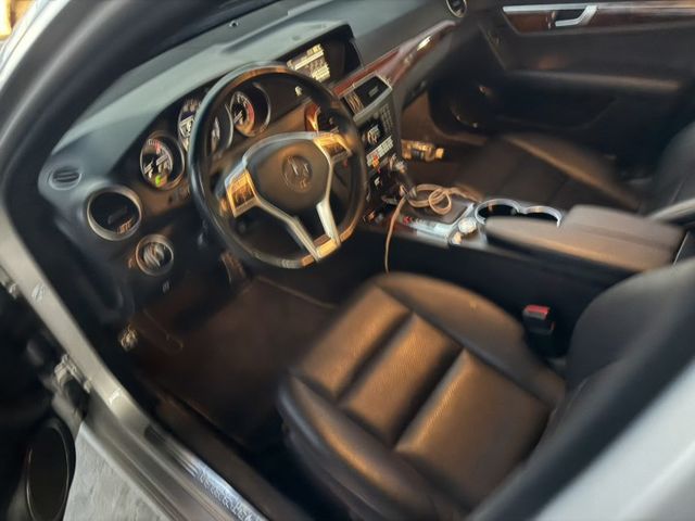 C-CLASS SEDAN W204  第5張相片