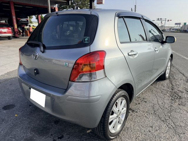YARIS  第3張相片