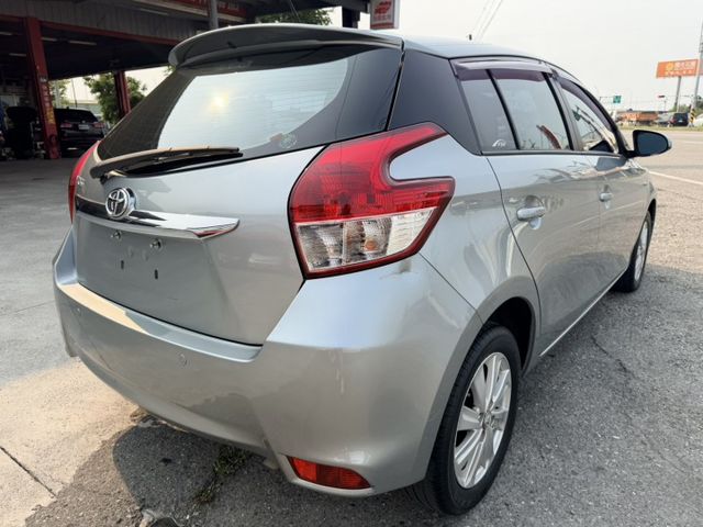 YARIS  第3張相片