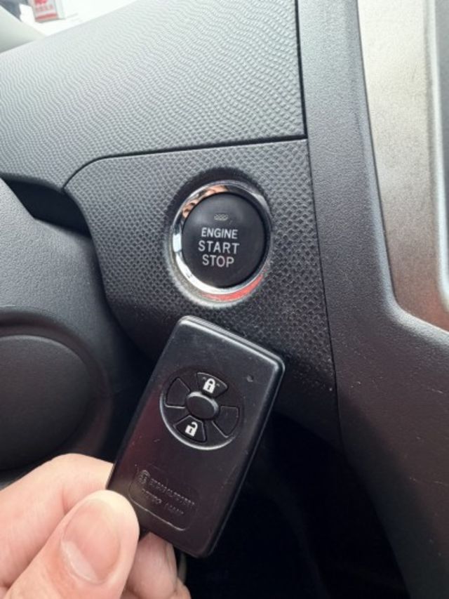 YARIS  第7張相片