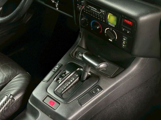 原鈑件 三門 超稀有 跑少 實車實價～  第5張相片