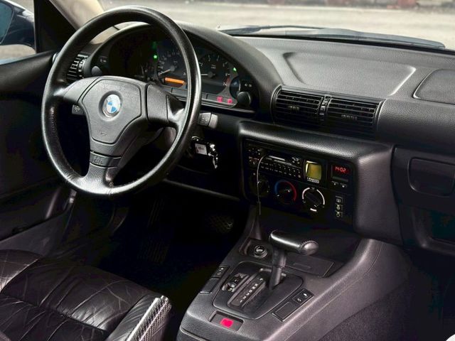 原鈑件 三門 超稀有 跑少 實車實價～  第7張相片