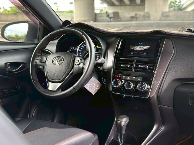 YARIS  第5張相片