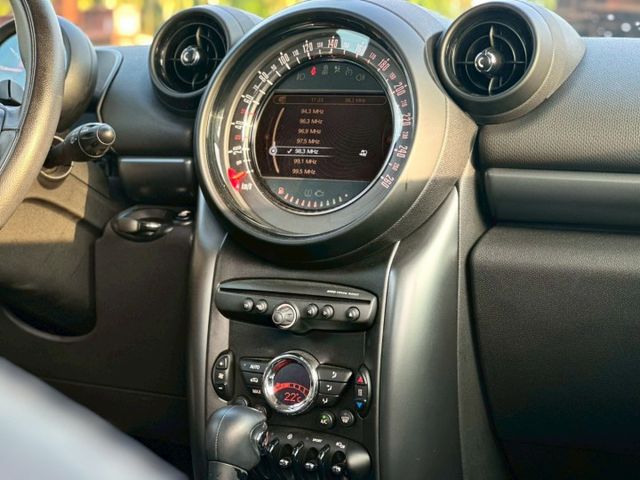 原鈑件，Cooper S、HK音響  第9張相片