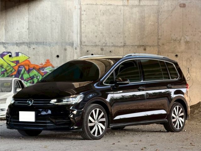 Touran稀有R-Line版本/原鈑件/七人座  第1張相片