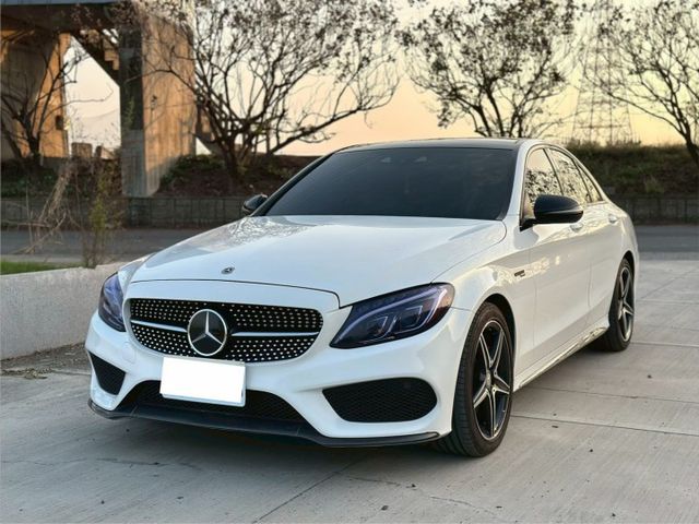 C450 AMG 不是開快，是直接壓過去！  第1張相片