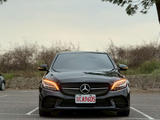 黑武士C300 AMG P1 有在兇的、不用講性能，光外型就壓場~!  第2張相片