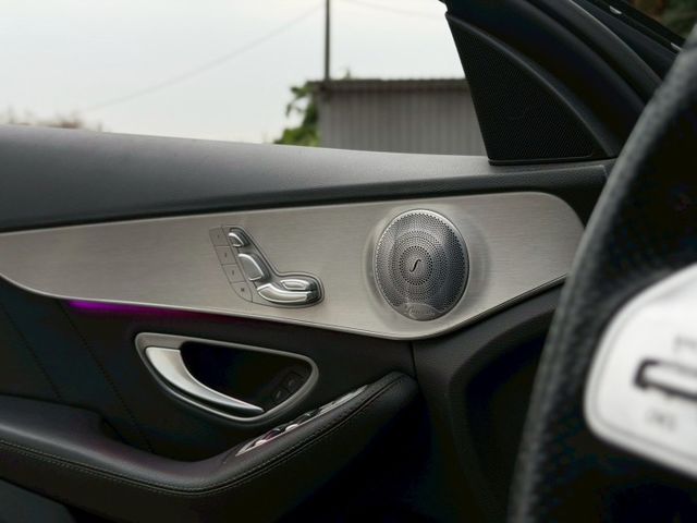 黑武士C300 AMG P1 有在兇的、不用講性能，光外型就壓場~!  第8張相片