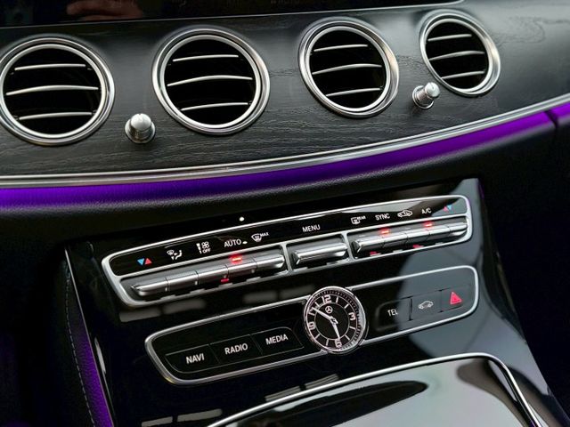 2017年 總代理 M-Benz E200 原鈑件 有天窗 里程7萬多公里  第7張相片