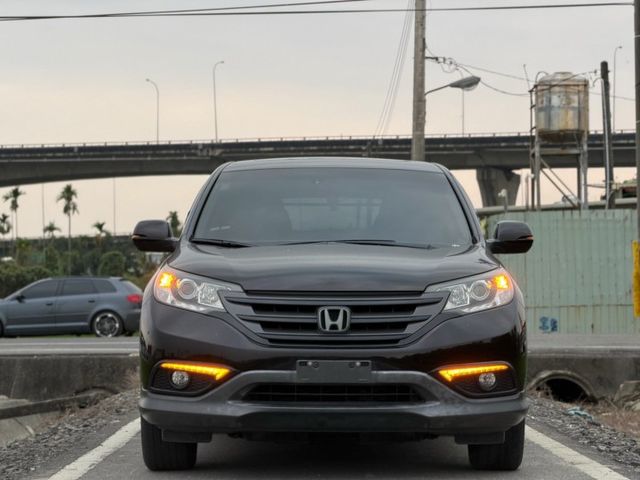 一句話賣點 耐用省油 空間大 四輪傳動安全加分 全家出遊一台搞定  第2張相片