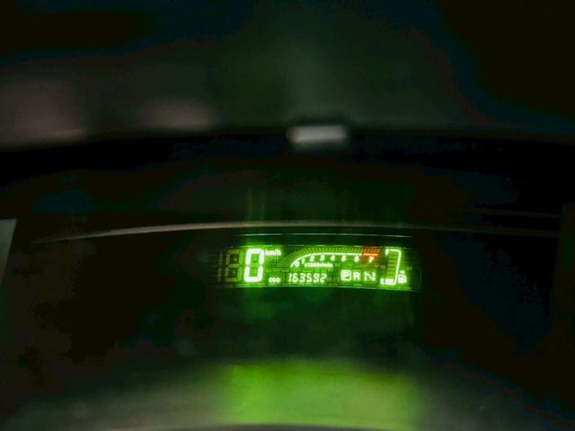 2013年 TOYOTA VIOS 1.5 白色 原鈑件 車況漂亮 經典省油代步神車  第8張相片