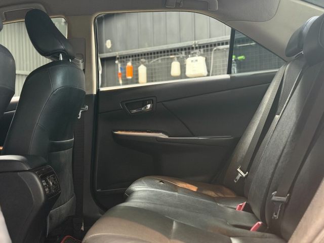 代步好車，有安卓機、到車倒車顯影、免鑰匙起動，定速，很好開 可以一直開  第7張相片