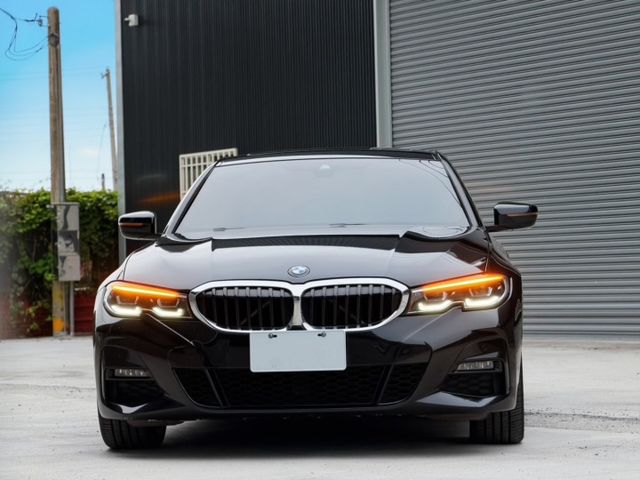 BMW 330  第2張相片