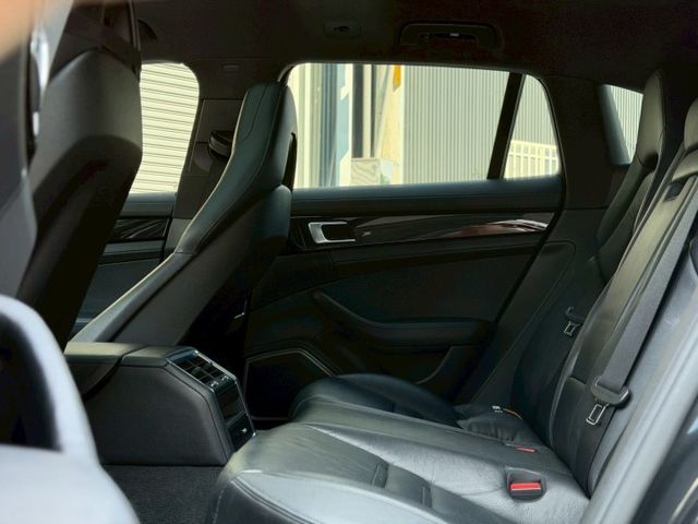 帕拉梅拉旅行版~市場很少，歡迎賞車  第11張相片