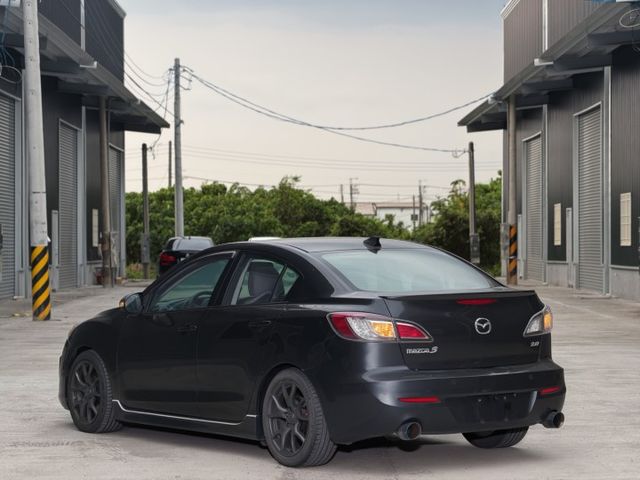 原鈑五萬里程，這台錯過真的沒了! 不是便宜，是太划算，同年份最頂車況，不服來看~~!!  第2張相片