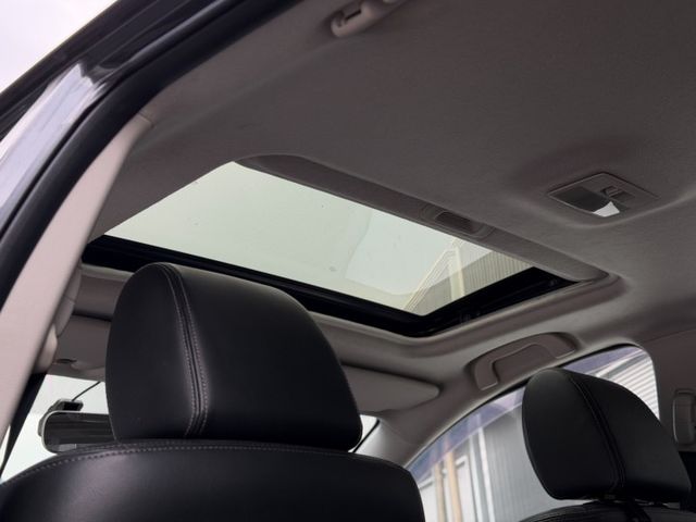 原鈑五萬里程，這台錯過真的沒了! 不是便宜，是太划算，同年份最頂車況，不服來看~~!!  第7張相片