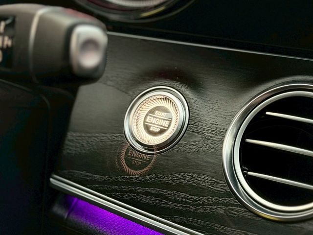 2017年 總代理 M-Benz E200 原鈑件 有天窗 里程7萬多公里  第9張相片