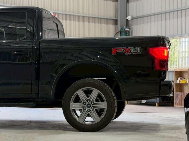 一台能上山下海的猛獸 2018 F-150 等你帶走~!  第3張相片