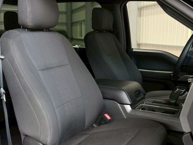 一台能上山下海的猛獸 2018 F-150 等你帶走~!  第13張相片
