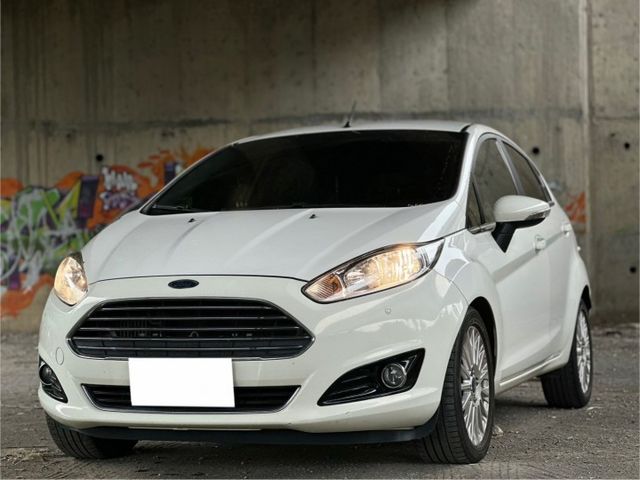1.0的稅金~便宜代步車~適合小女生練手~~~  第1張相片