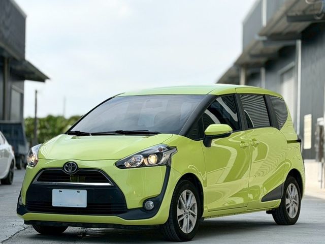 Toyota神車代表之一 妥善率高到可怕，能載人 能載貨 還超省油 才是王道~  第1張相片