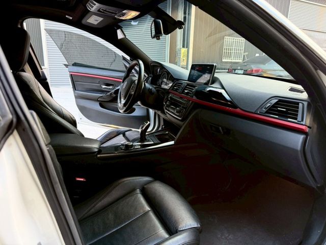 BMW 428i GC xDrive 四輪驅動 更強抓地力  第5張相片
