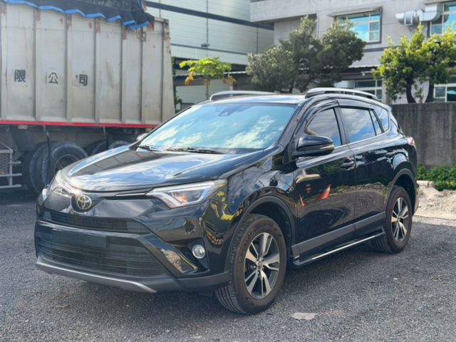 原鈑件 日本進口 車況優 尊爵版  第1張相片