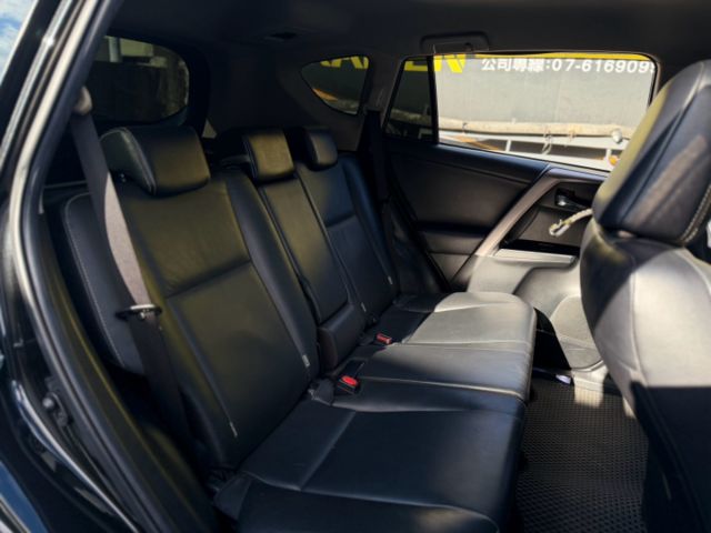 原鈑件 日本進口 車況優 尊爵版  第4張相片