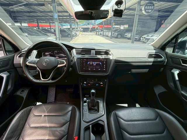VOLKSWAGEN福斯 TIGUAN  第9張相片