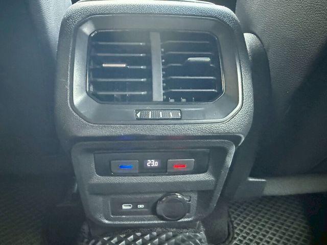 VOLKSWAGEN福斯 TIGUAN  第18張相片