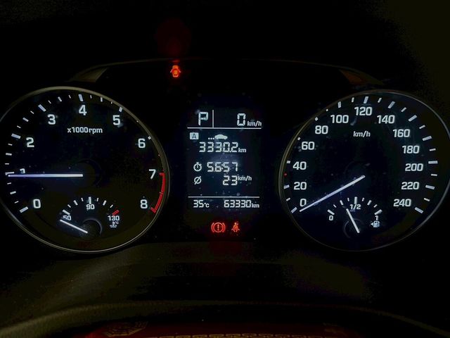 HYUNDAI現代 ELANTRA  第7張相片
