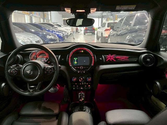 MINI迷你 HATCH S  第7張相片