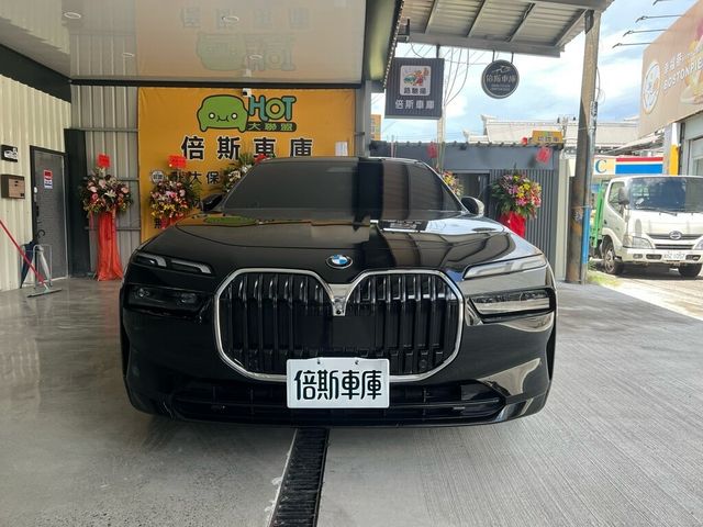 BMW寶馬 735  第3張相片