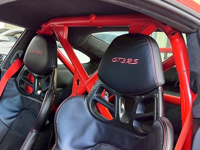 PORSCHE保時捷 GT3 RS  第8張相片