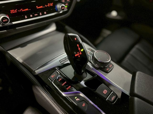 BMW寶馬 520I  第17張相片
