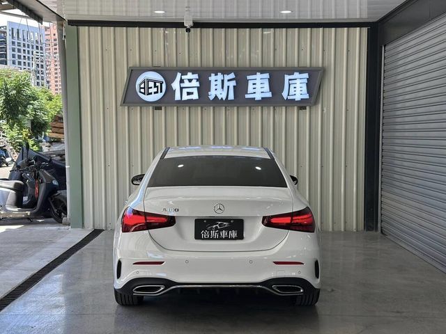 M-BENZ賓士 A180  第2張相片
