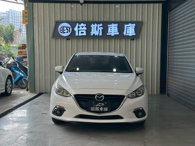 MAZDA馬自達 MAZDA 3  第2張相片