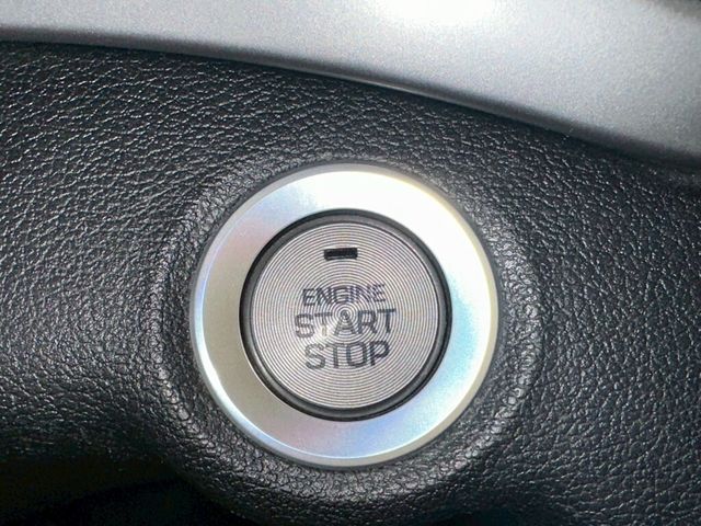 HYUNDAI現代 ELANTRA  第15張相片