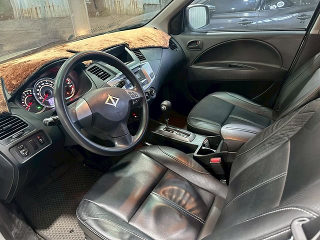 MITSUBISHI三菱 ZINGER  第12張相片