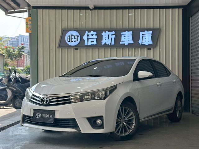 TOYOTA豐田 ALTIS  第3張相片