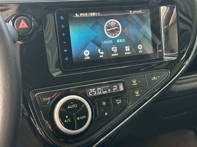 TOYOTA豐田 PRIUS C  第11張相片