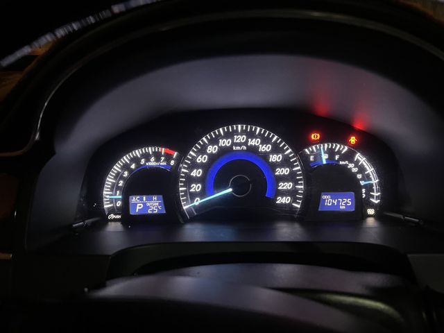 TOYOTA豐田 CAMRY  第6張相片