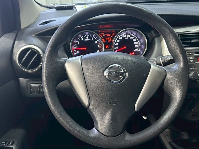 NISSAN日產 LIVINA  第10張相片