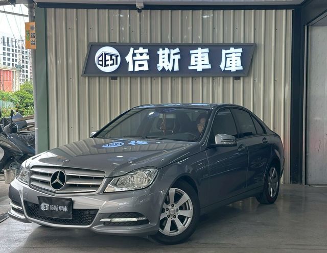 M-BENZ賓士 C180  第2張相片