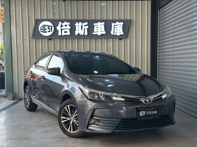 TOYOTA豐田 ALTIS  第1張相片
