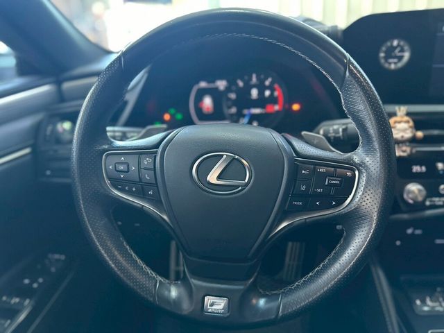 LEXUS凌志 ES250  第8張相片