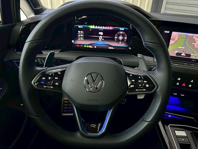 VOLKSWAGEN福斯 GOLF VARIANT  第8張相片
